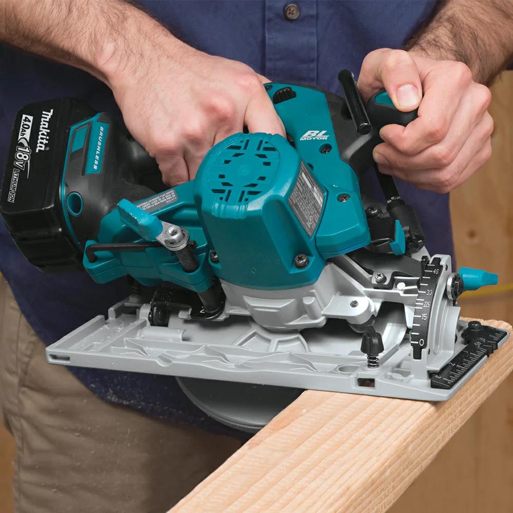 「牧田/Makita」DHS680 18V 4寸、7寸 多功能鋰電園鋸 大容量鋰電池 馬力強勁切割不卡殼 「牧田/Makita」DHS680 18V 4寸、7寸 多功能鋰電園鋸 大容量鋰電池 馬力強勁切割不卡殼